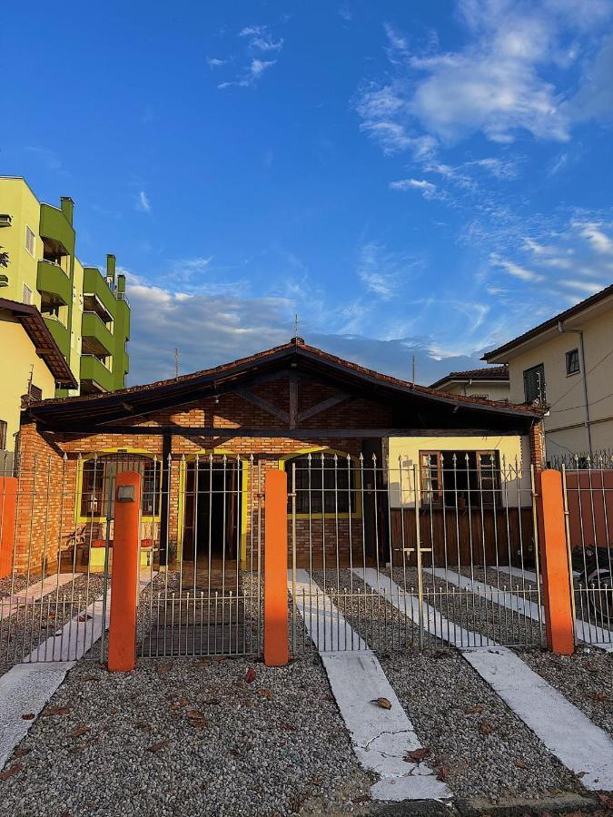 Hostel Coraticum 乌巴图巴 外观 照片